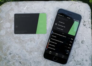 【產品創新】Stratos：不只是一張卡，更要蒐集你所有用卡資料